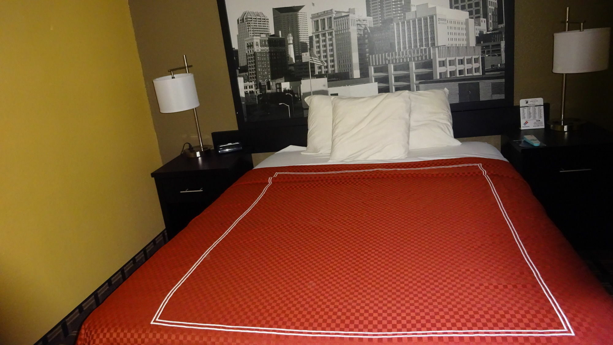 Super 8 By Wyndham Terre Haute Bagian luar foto